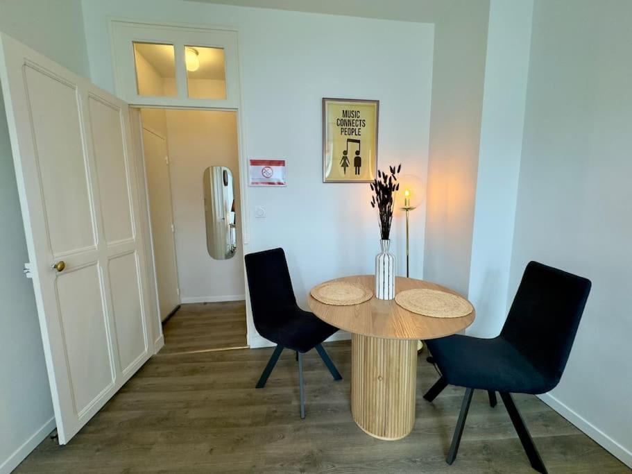 Appartement Le Seventies à Saumur Extérieur photo